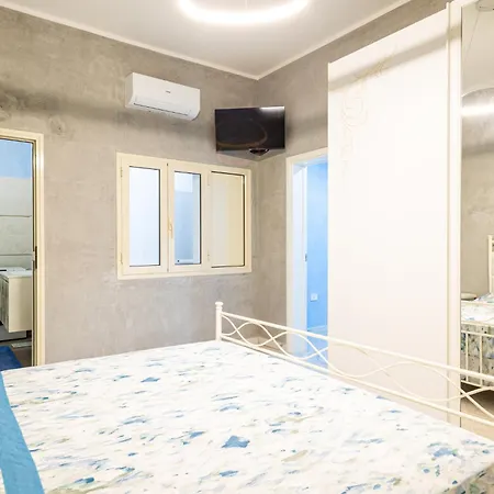 Ampelea Soft Apartment By Paf In Tour *